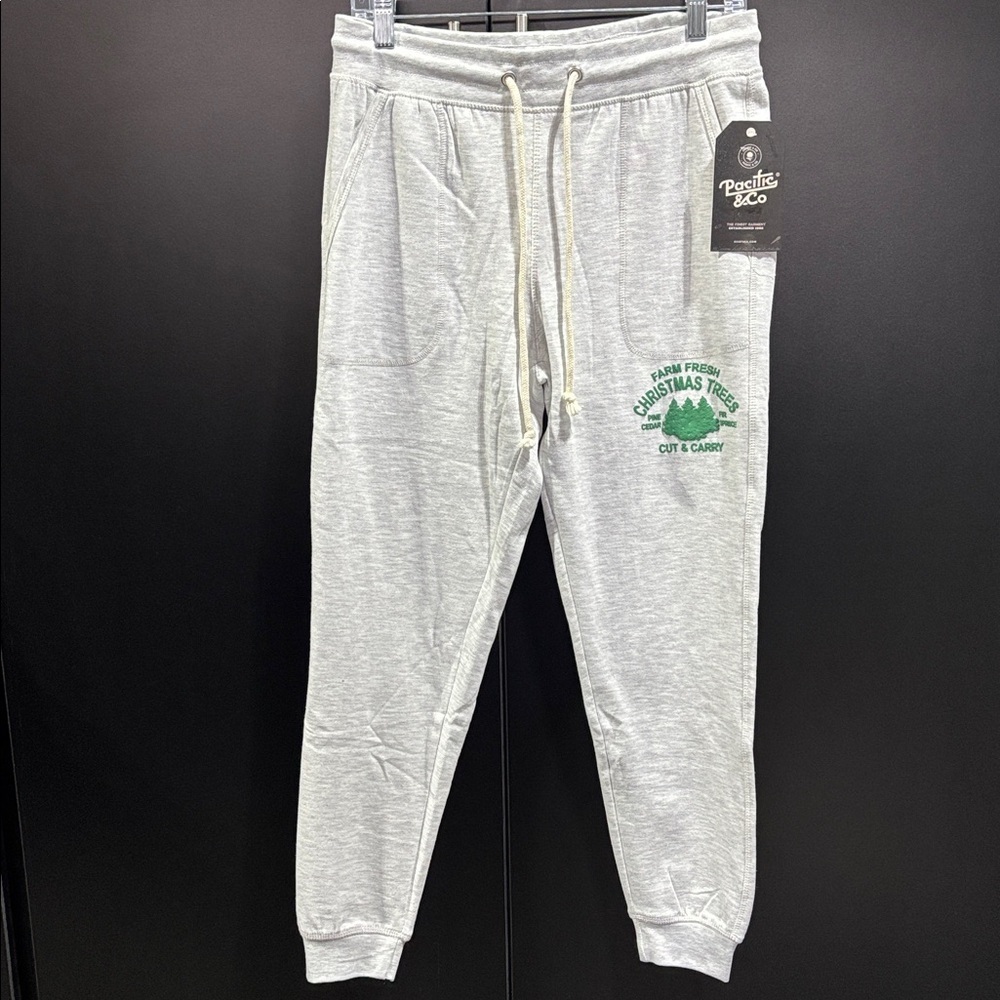 Pacific & Co.Joggers,fleece lined pockets,elastic draw cord waist,Christmas logo